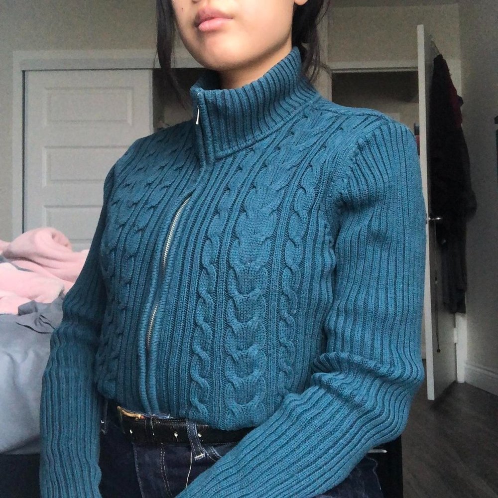Vintage VanHeusen zip-up cable knit sweater/cardigan 💕